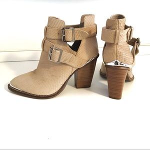 Shoemint Milly taupe leather bootie